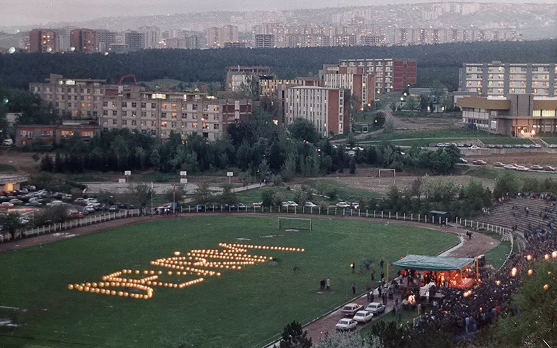 Devrim’in Kokusu